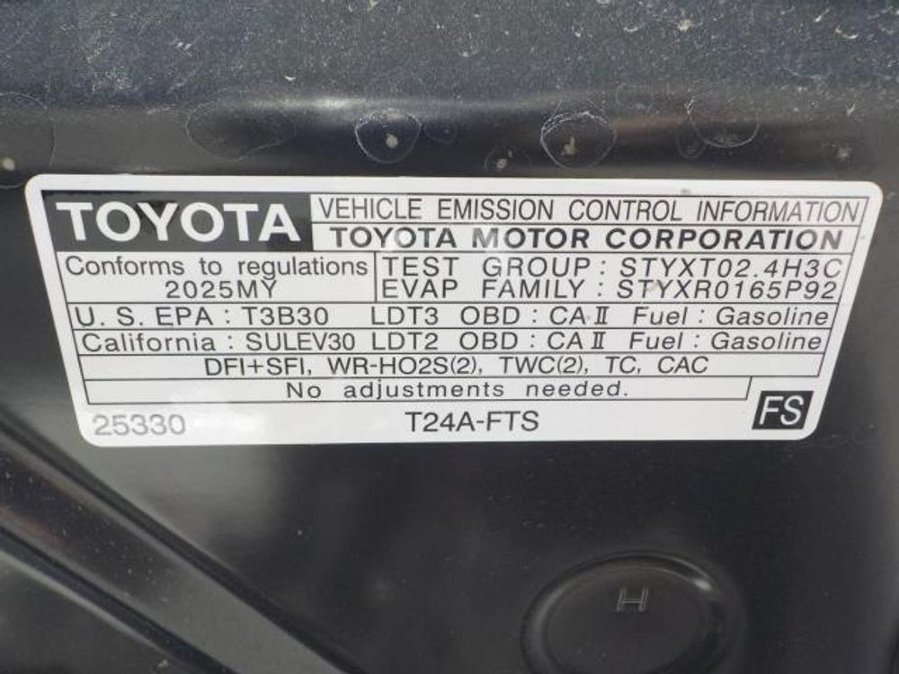 2025 Toyota 4Runner SR5