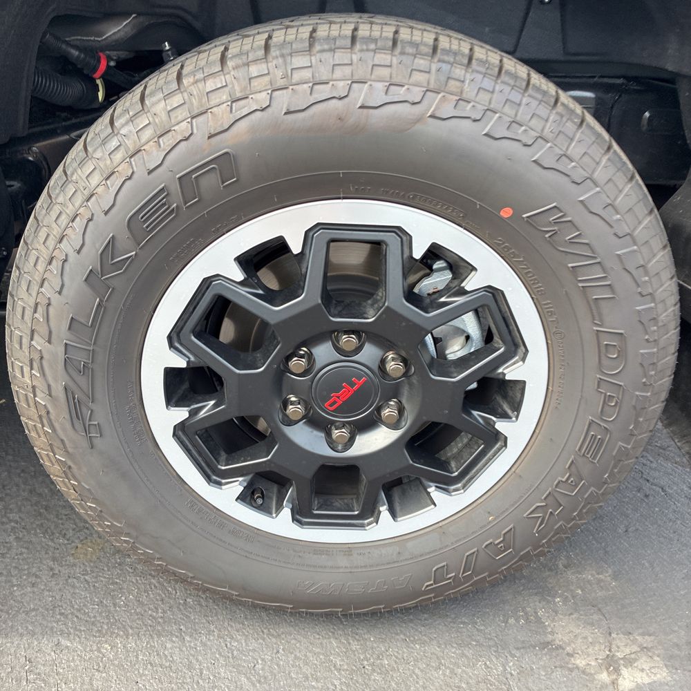 2025 Toyota 4Runner TRD Off-Road Premium