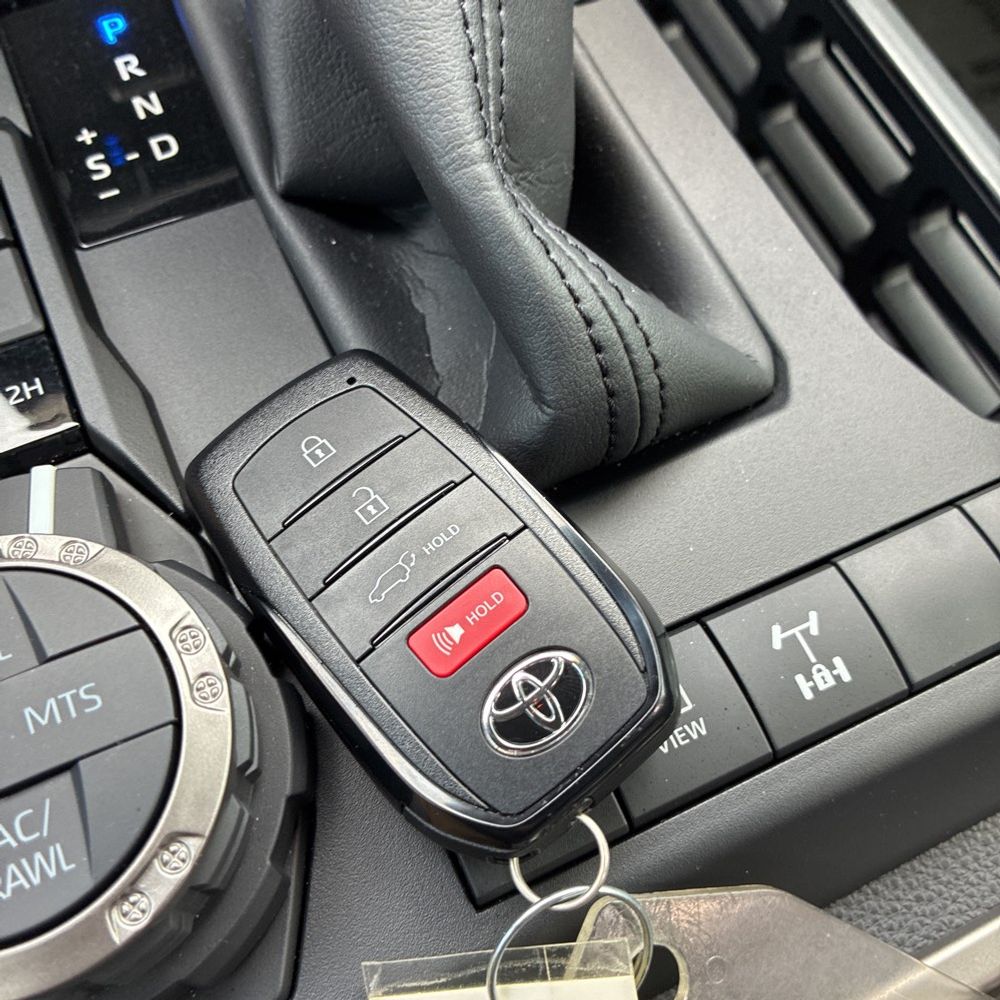 2025 Toyota 4Runner TRD Off-Road Premium