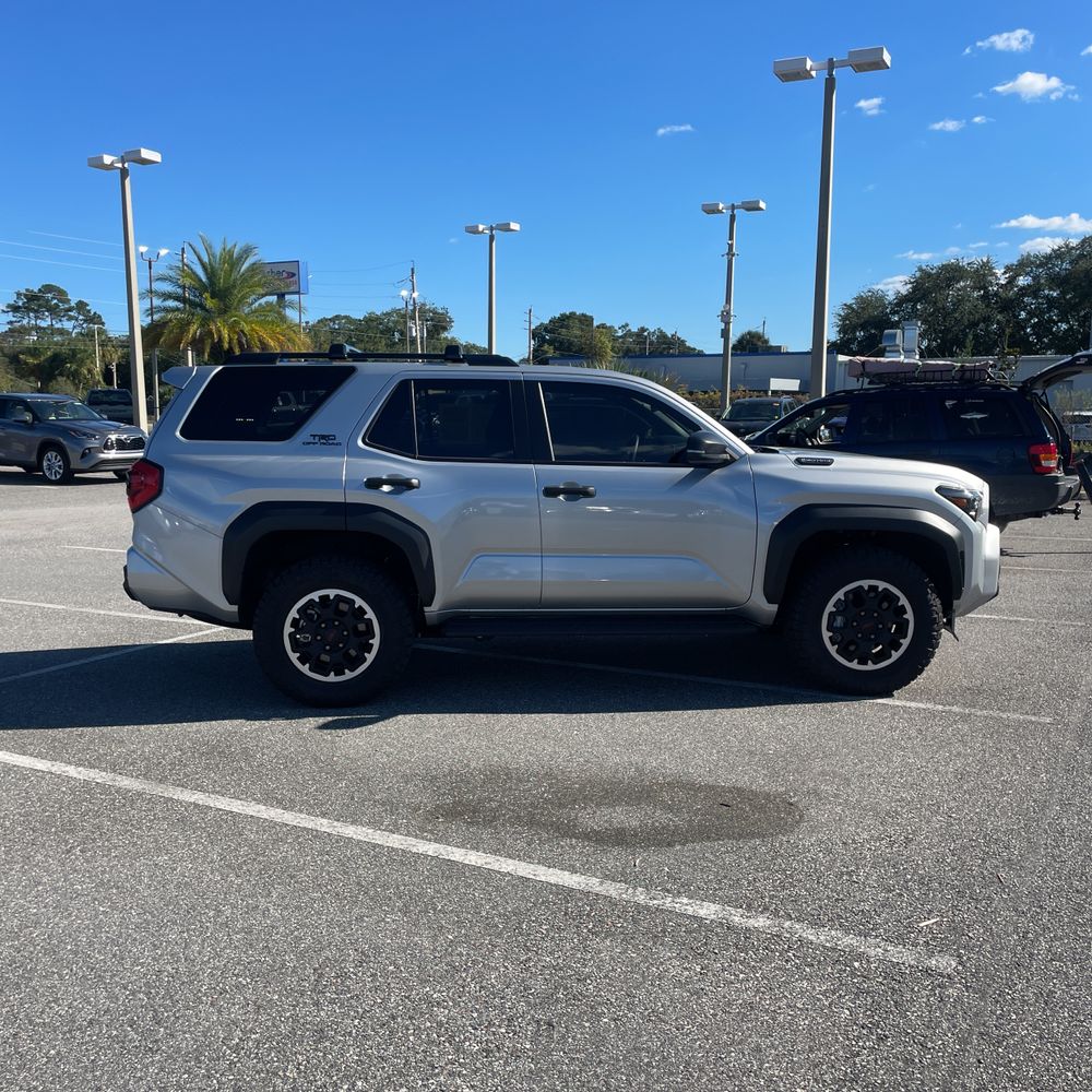 2025 Toyota 4Runner TRD Off-Road HV