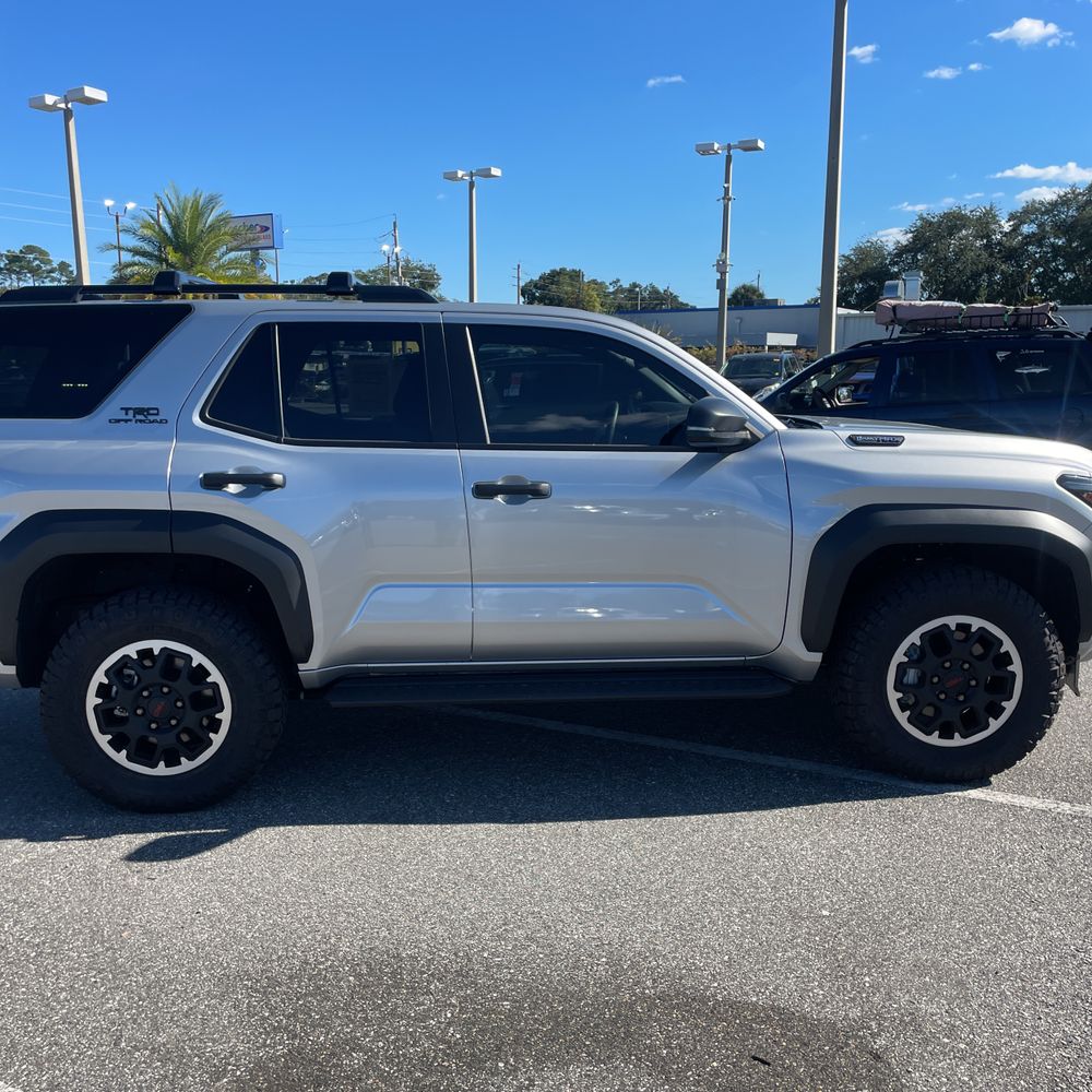2025 Toyota 4Runner TRD Off-Road HV