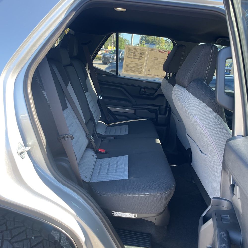 2025 Toyota 4Runner TRD Off-Road HV