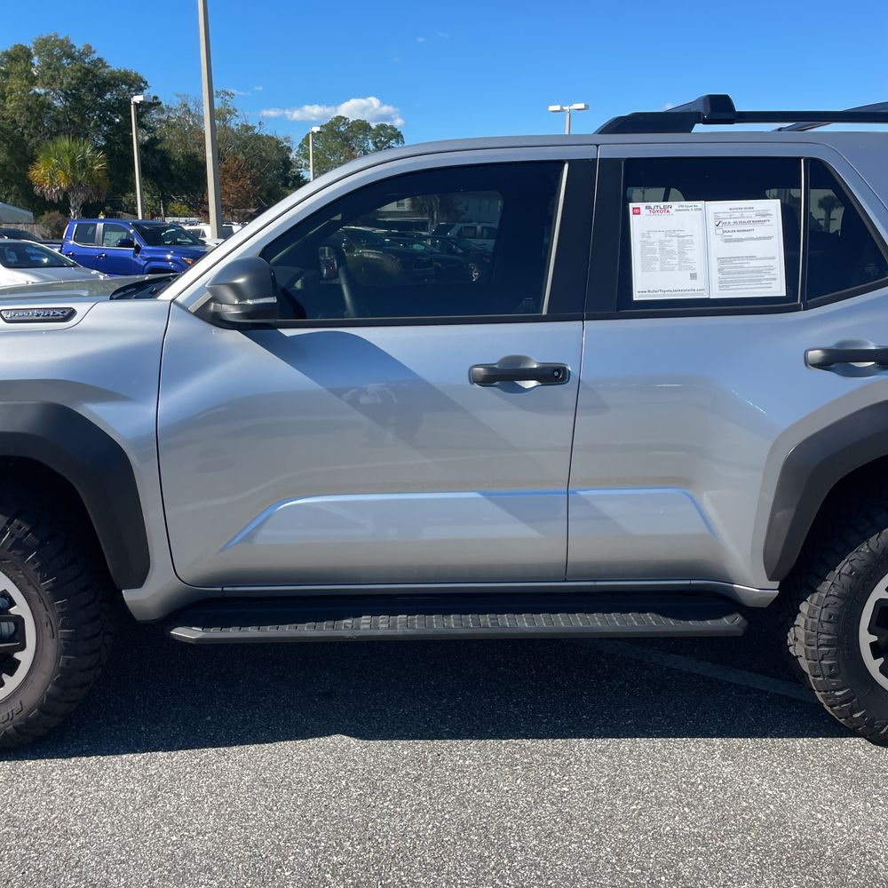 2025 Toyota 4Runner TRD Off-Road HV