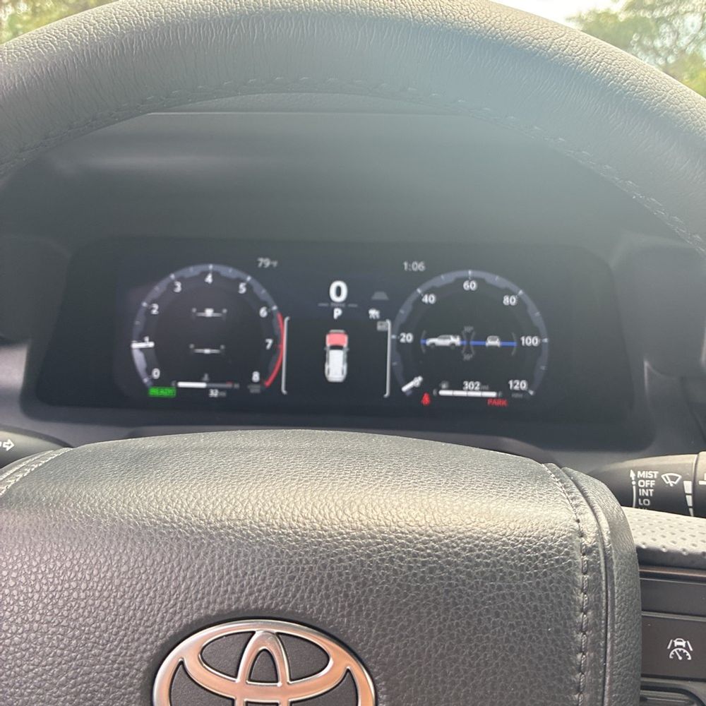 2025 Toyota 4Runner TRD Off-Road HV