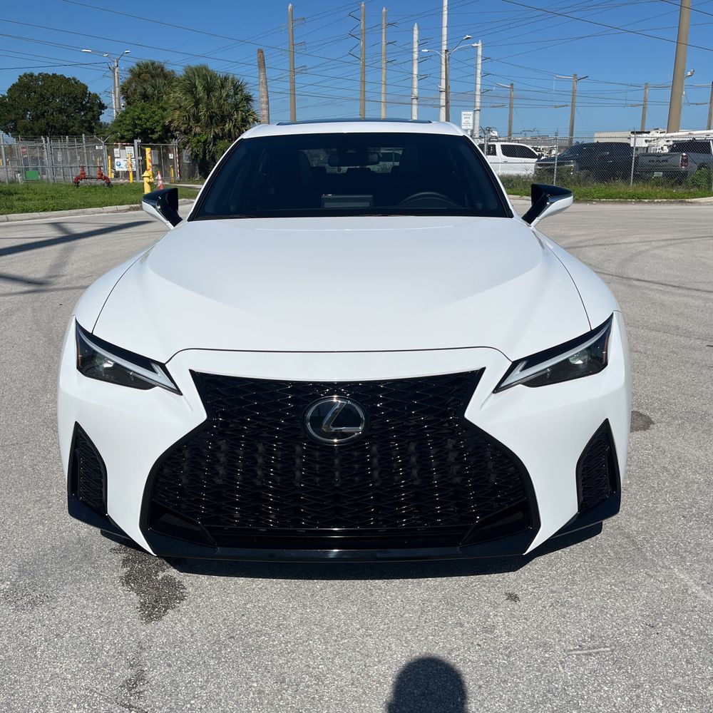 2025 Lexus IS 350 F SPORT Design