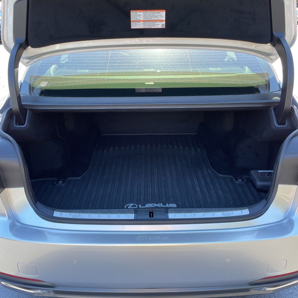 2024 Lexus LS 500 Base