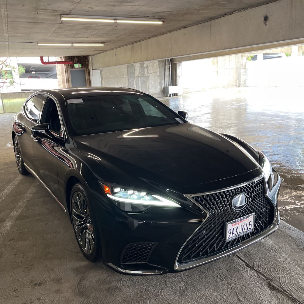 2022 Lexus LS 500 Base
