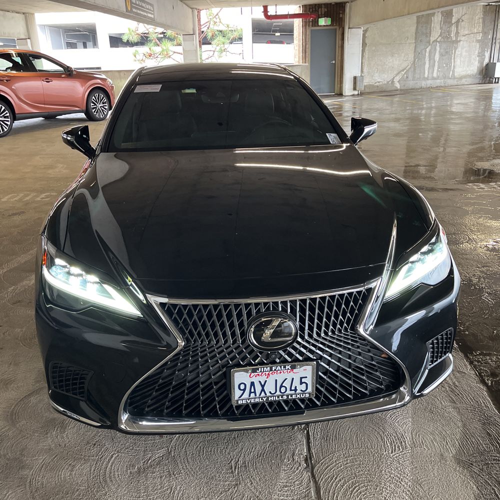 2022 Lexus LS 500 Base