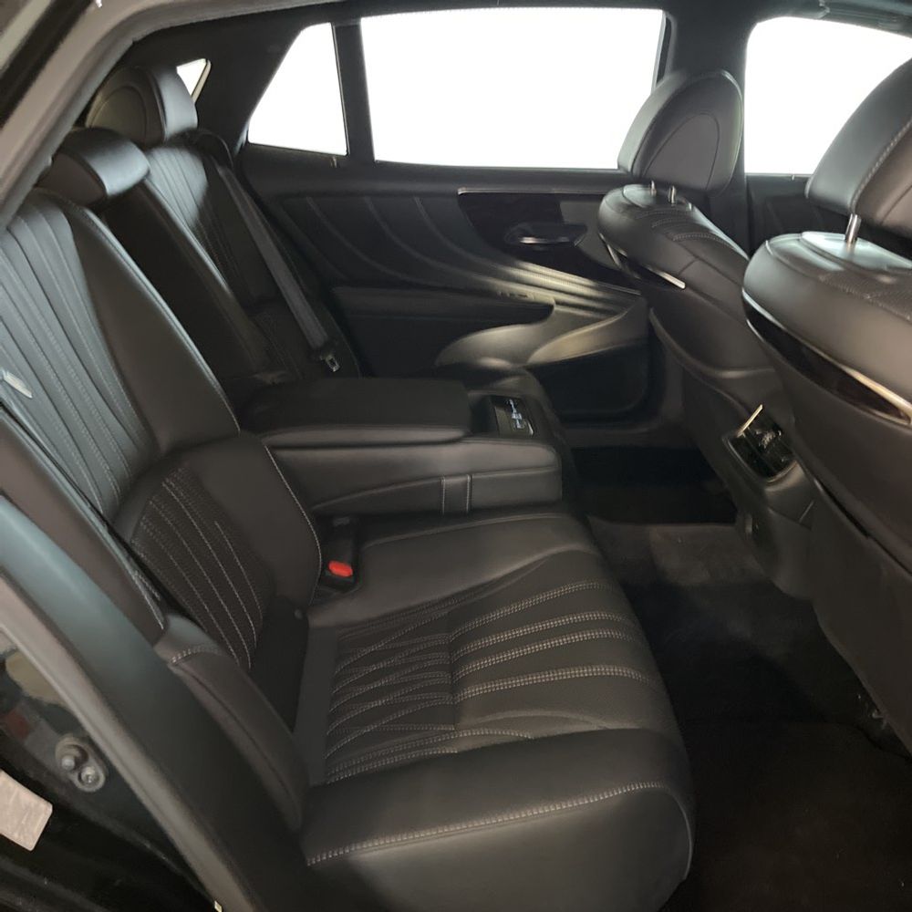 2022 Lexus LS 500 Base