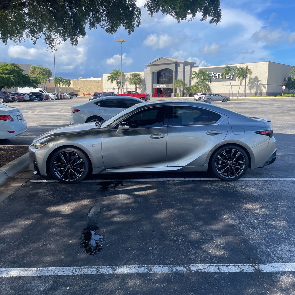 2023 Lexus IS 350 F SPORT