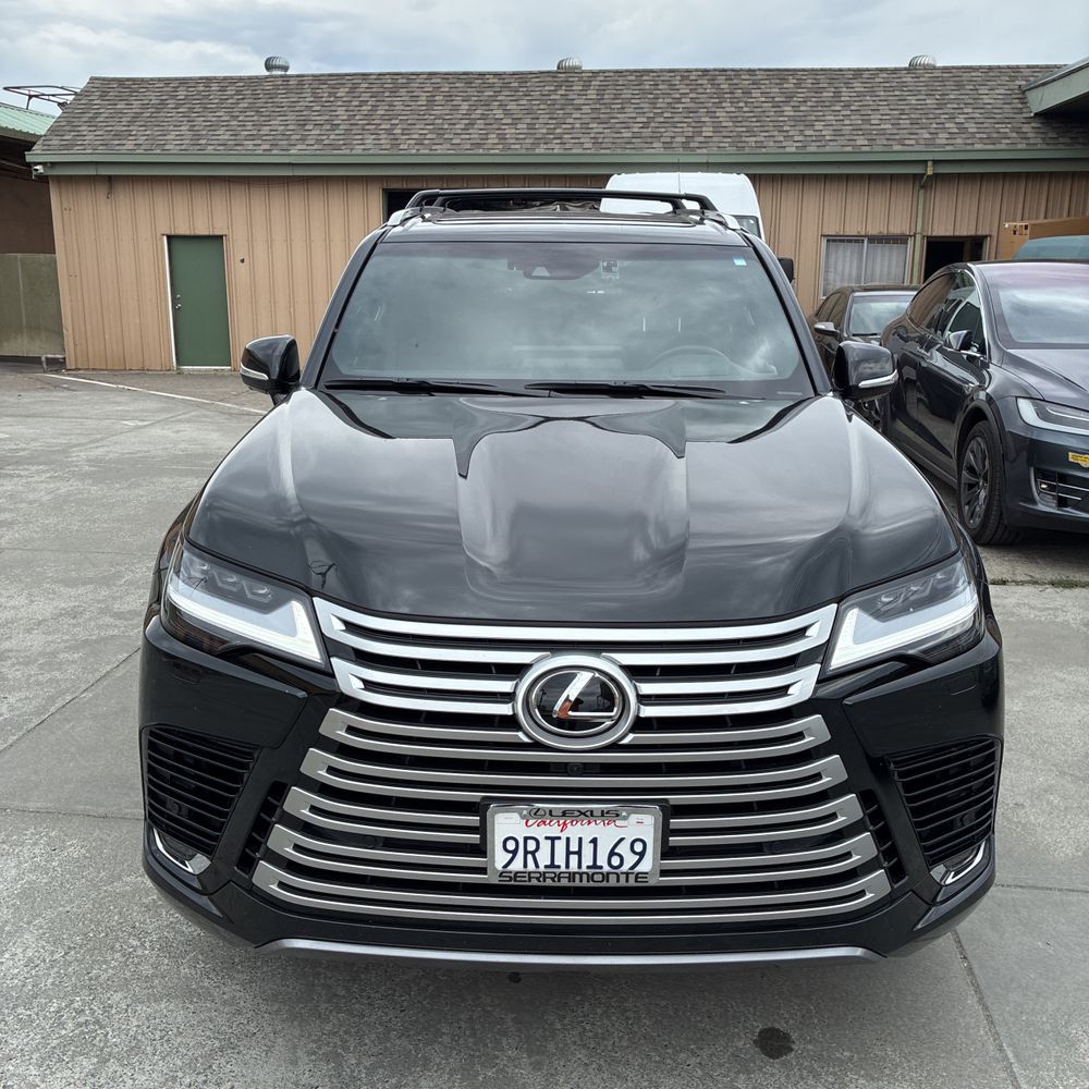 2024 Lexus LX 600 Premium