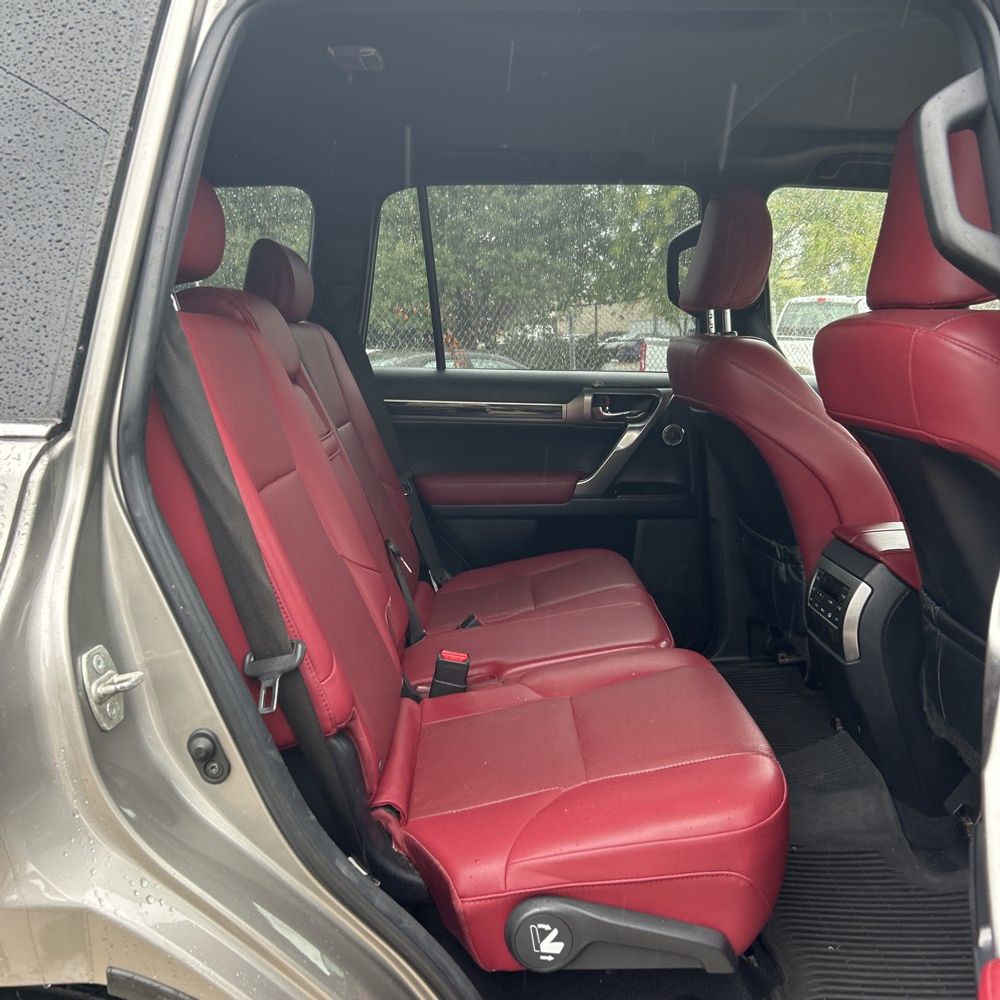 2022 Lexus GX 460 Base