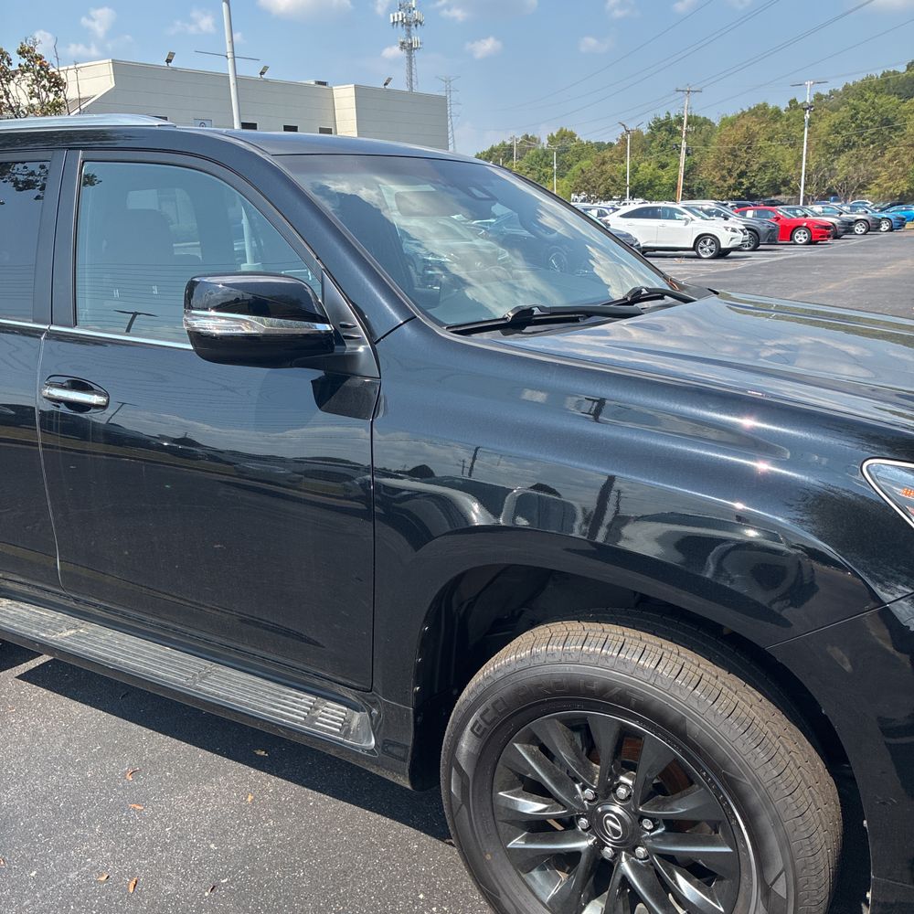 2023 Lexus GX 460 Base