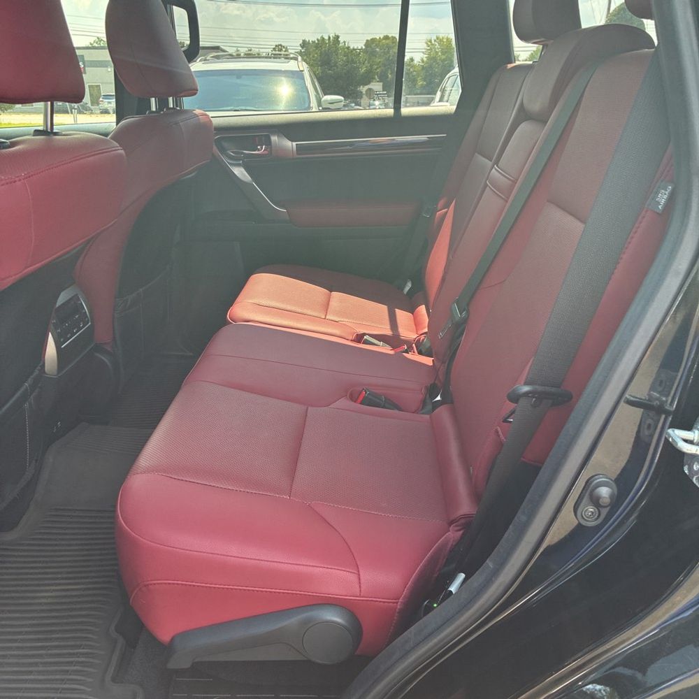 2023 Lexus GX 460 Base