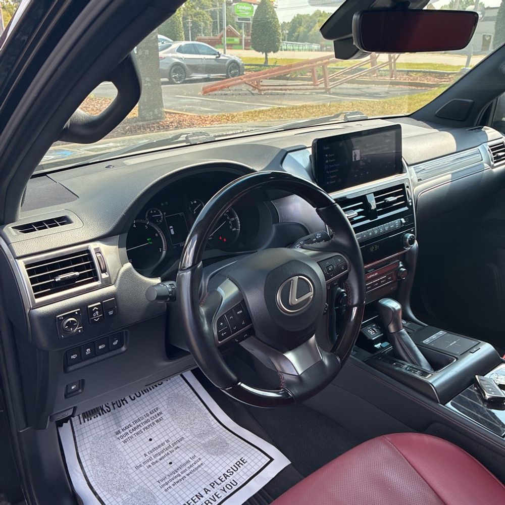2023 Lexus GX 460 Base