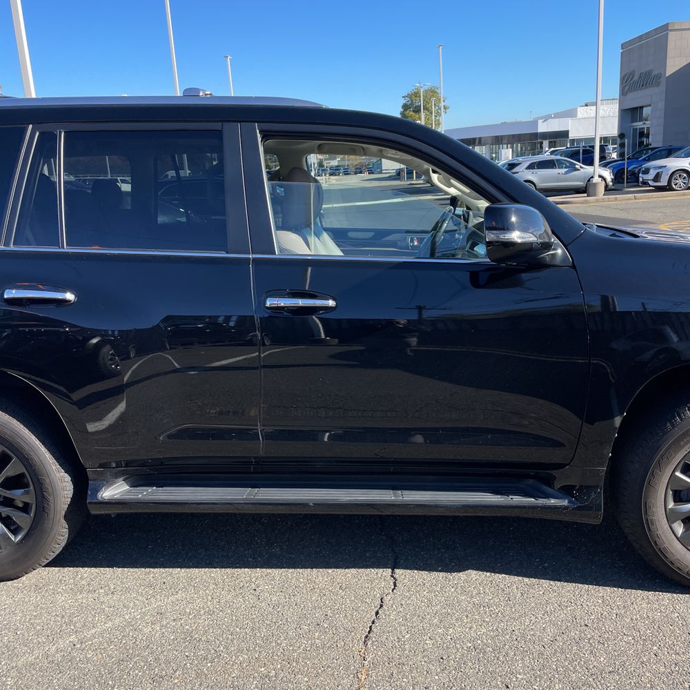 2023 Lexus GX 460 Base