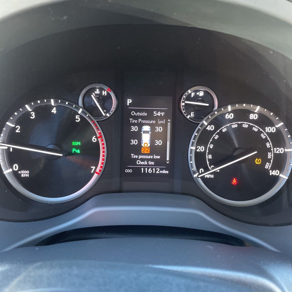 2023 Lexus GX 460 Base