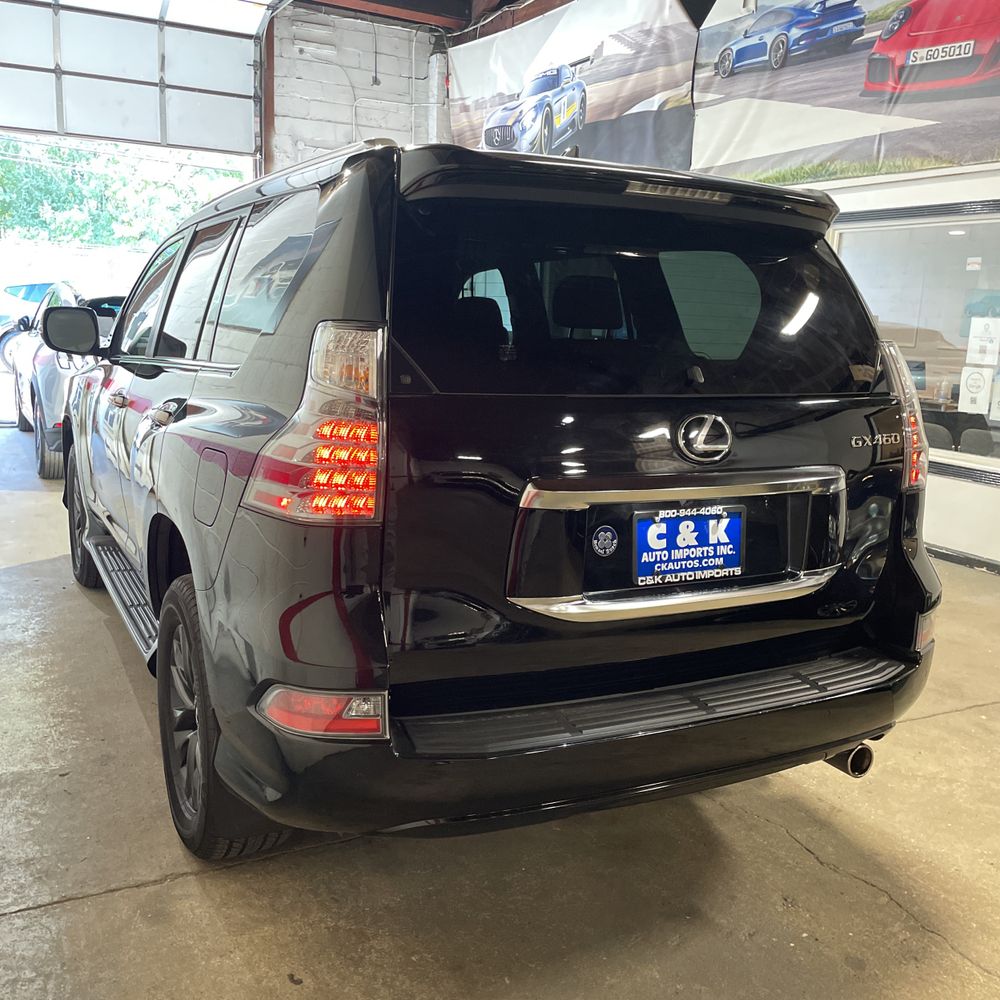 2022 Lexus GX 460 Base