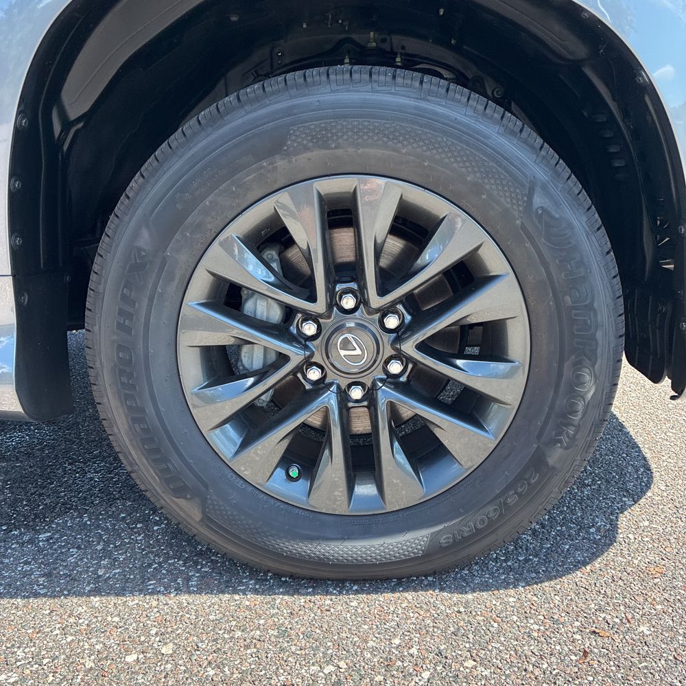 2023 Lexus GX 460 Base