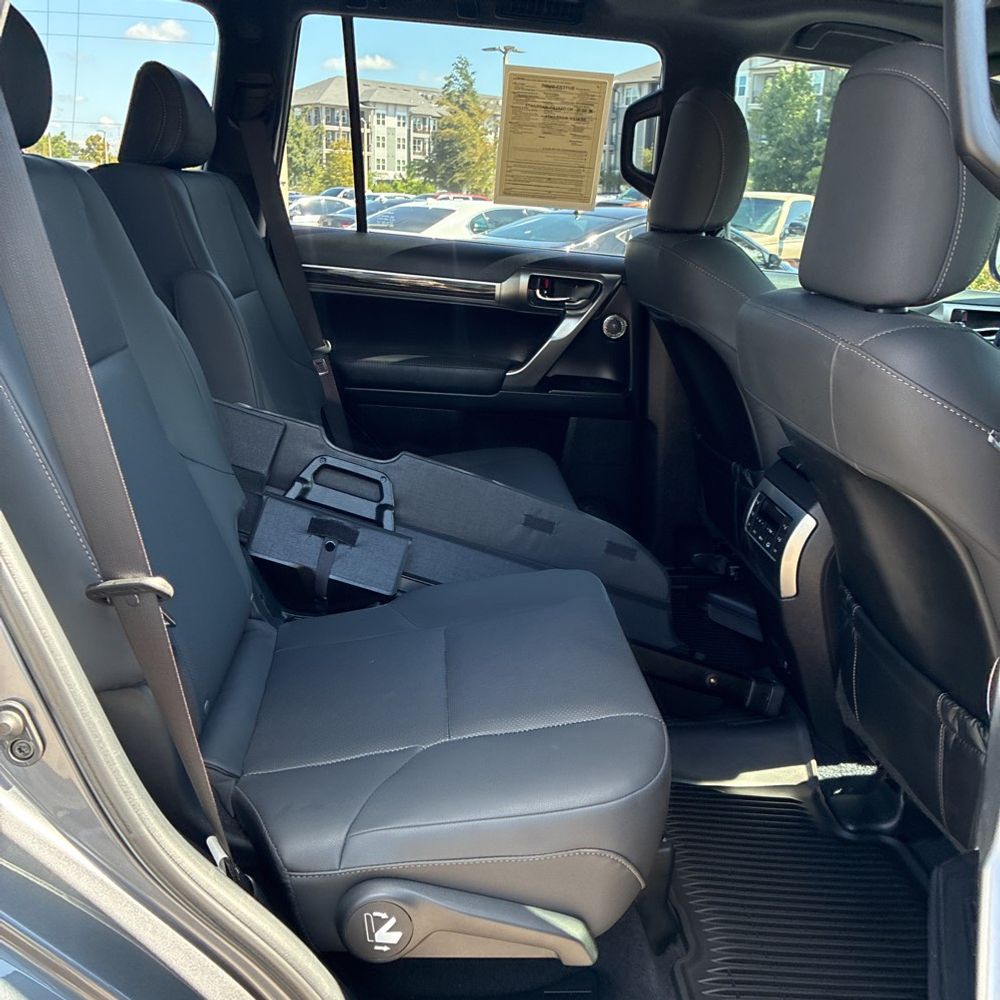 2023 Lexus GX 460 Base
