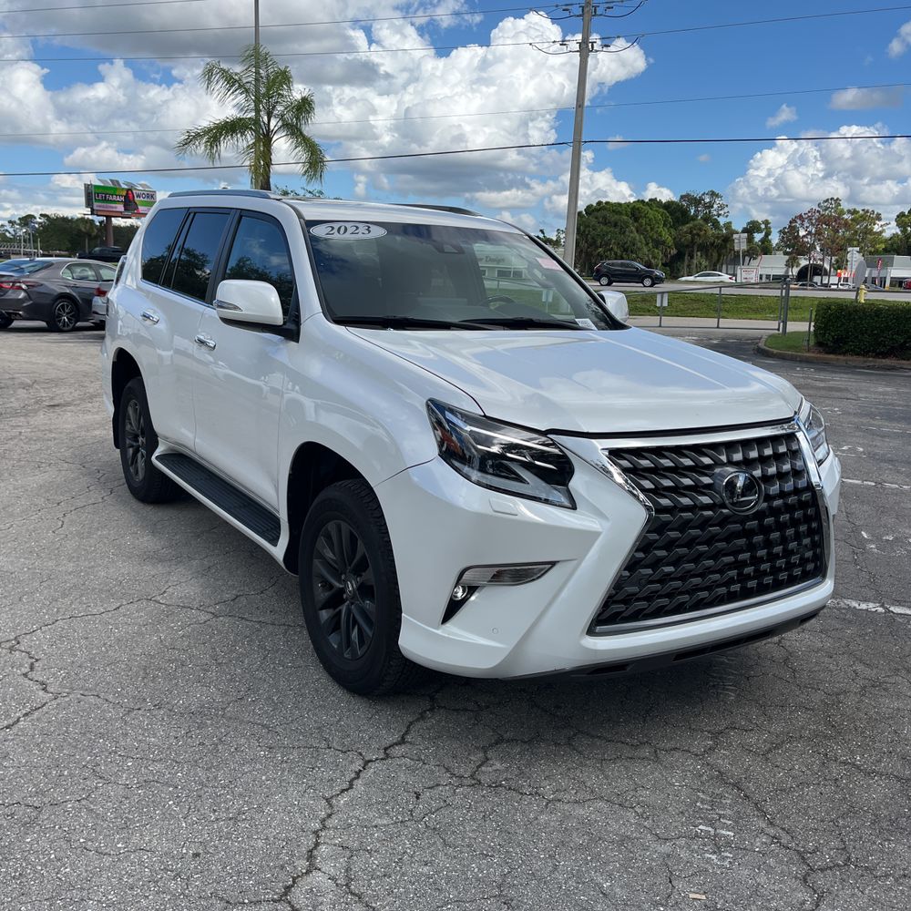2023 Lexus GX 460 Base