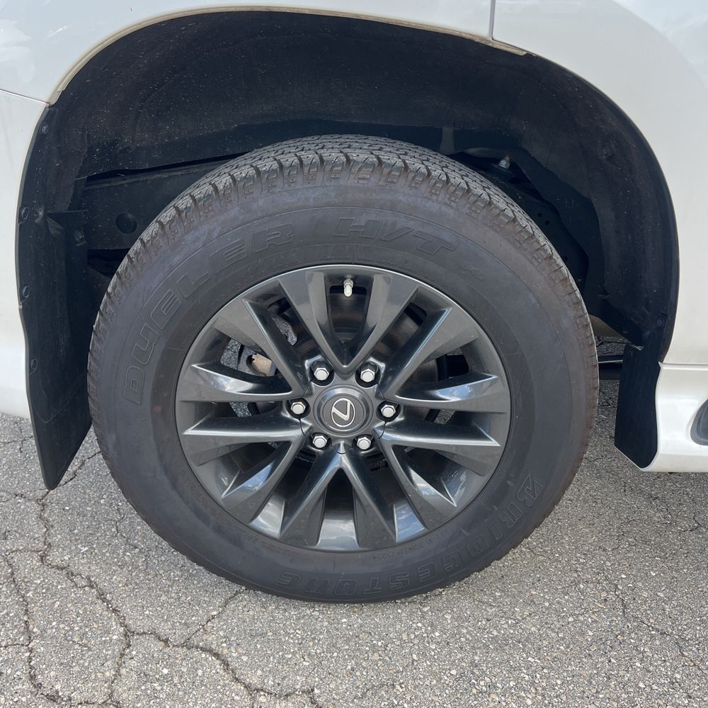 2023 Lexus GX 460 Base
