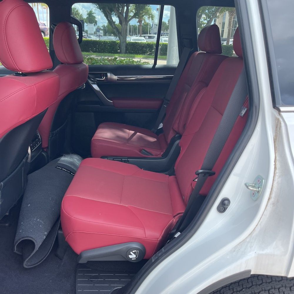 2023 Lexus GX 460 Base