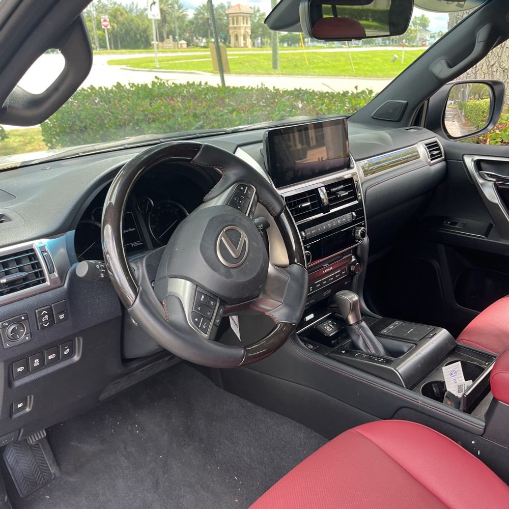 2023 Lexus GX 460 Base