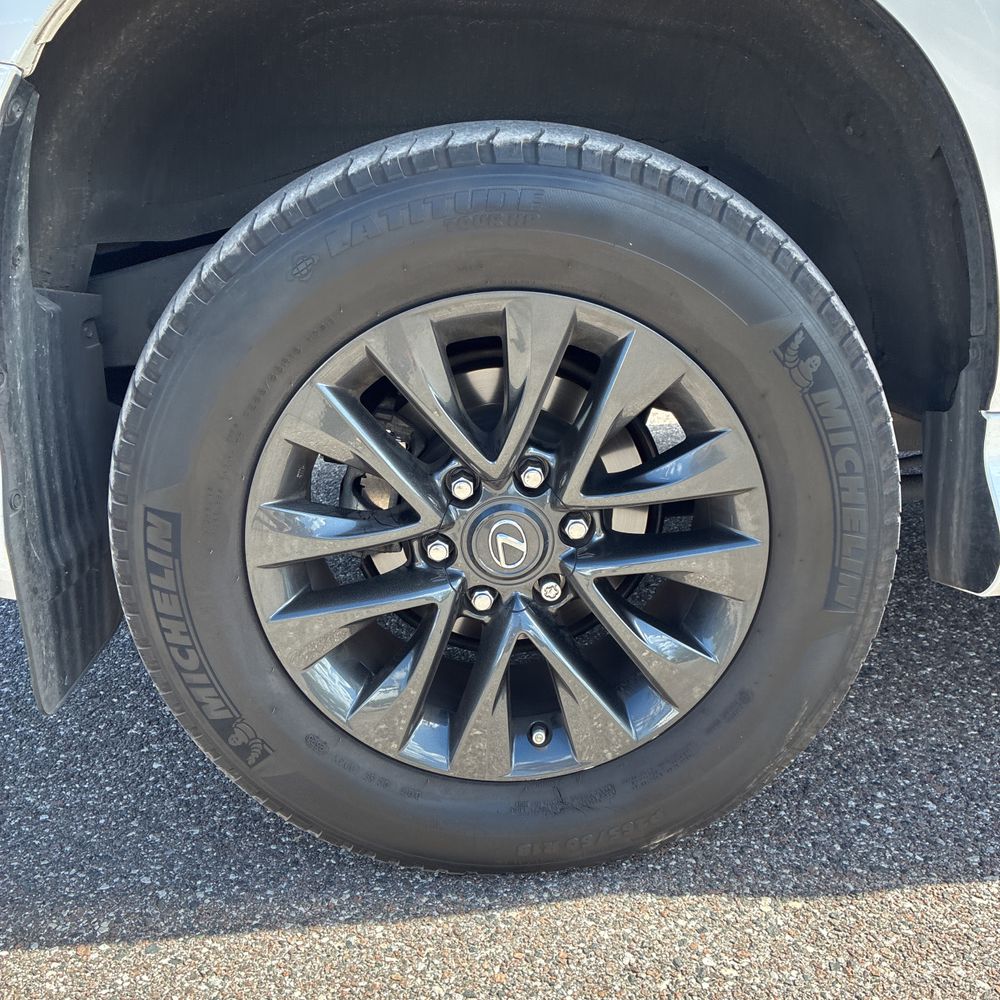 2023 Lexus GX 460 Base