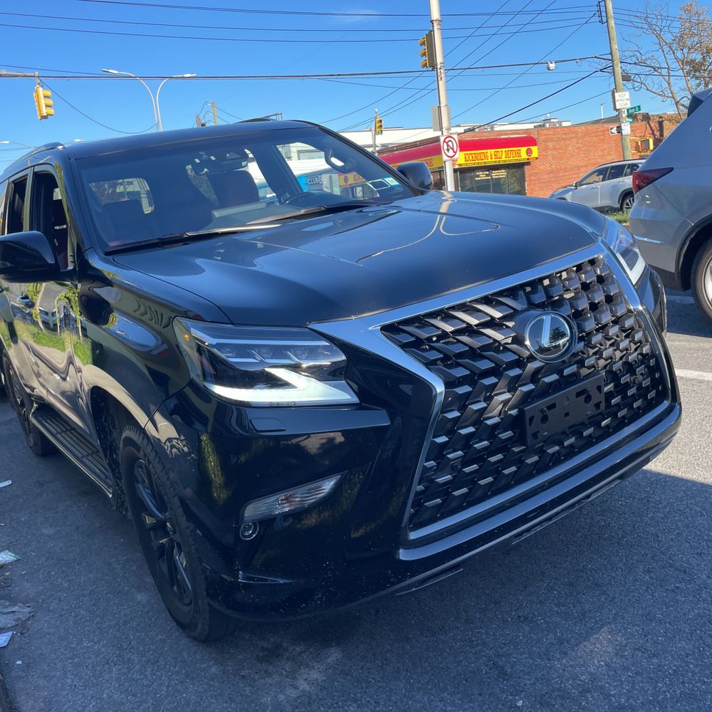 2023 Lexus GX 460 Base