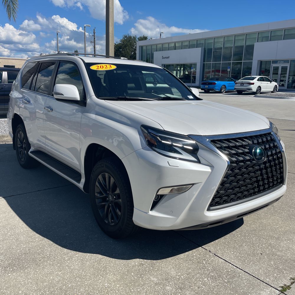 2023 Lexus GX 460 Base