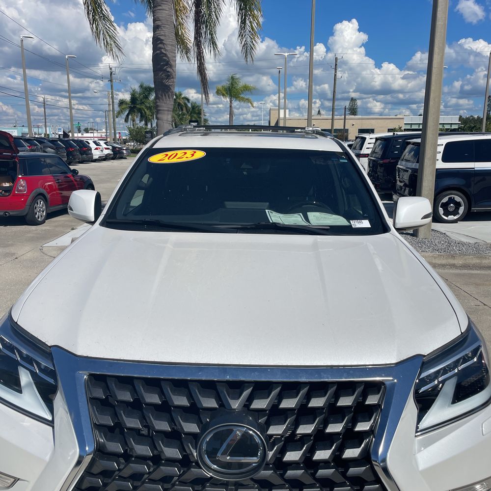 2023 Lexus GX 460 Base