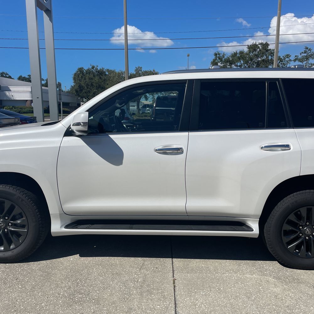 2023 Lexus GX 460 Base