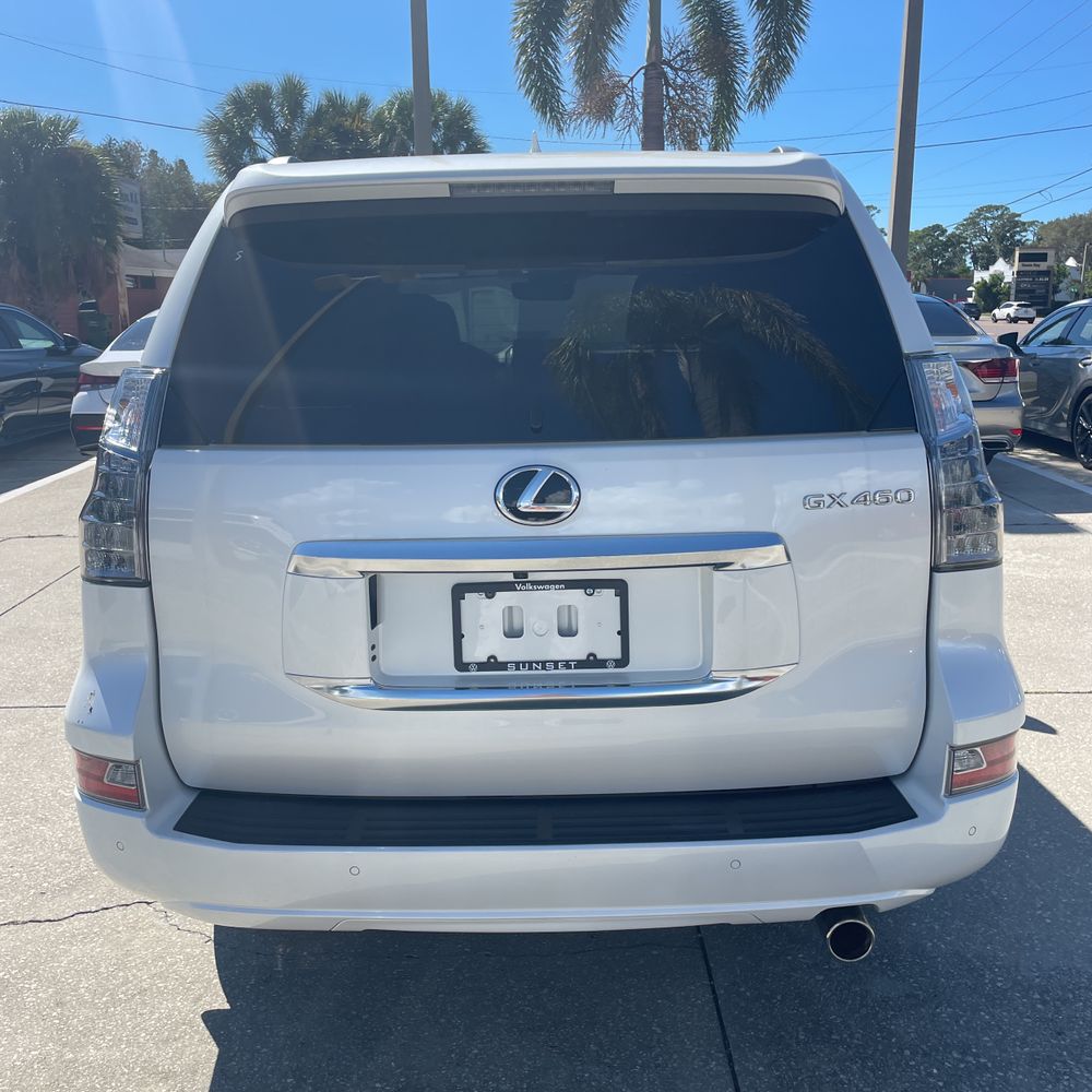 2023 Lexus GX 460 Base