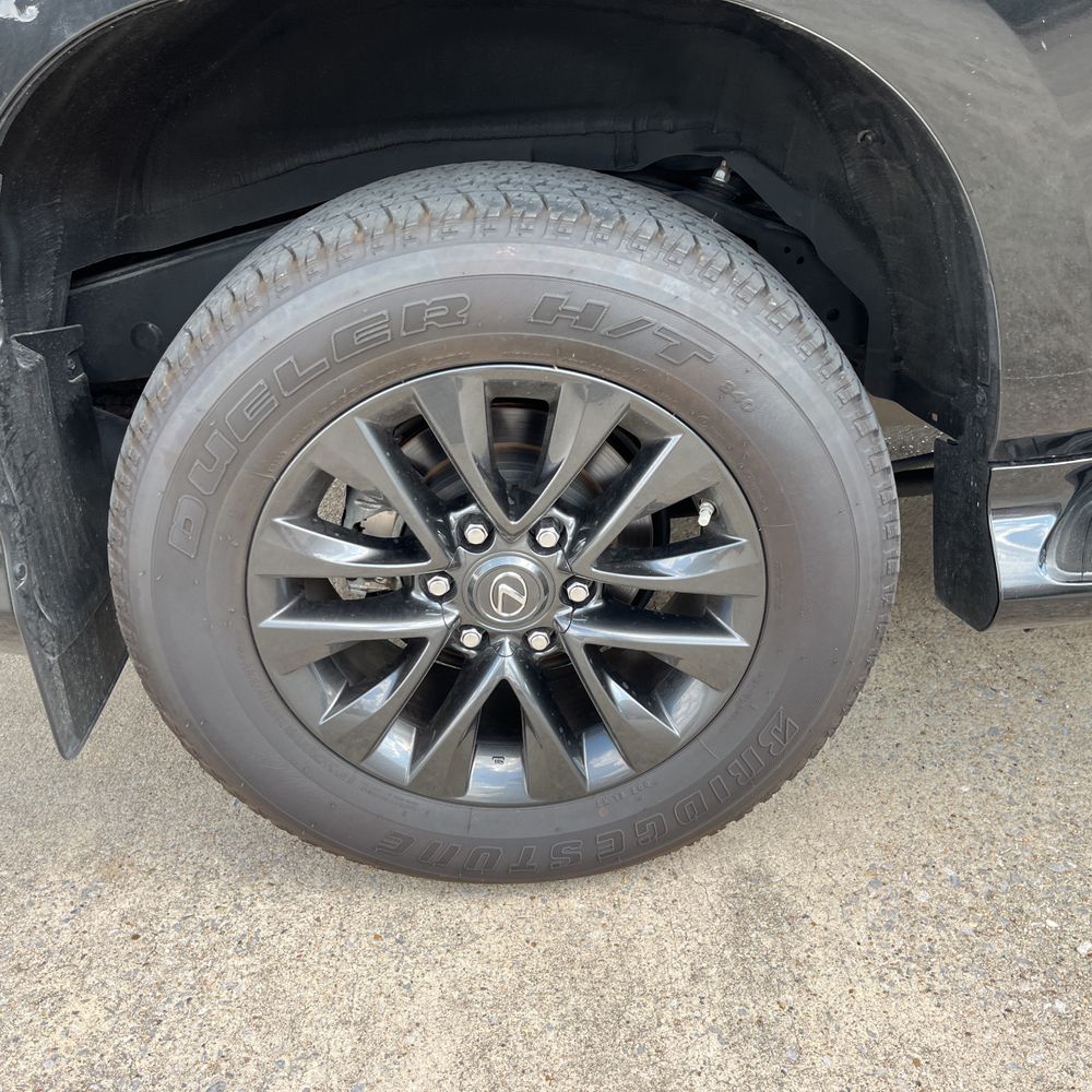 2023 Lexus GX 460 Base