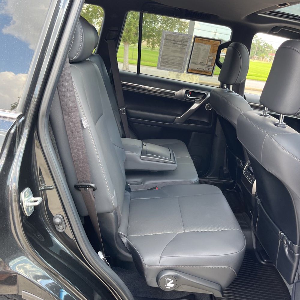 2023 Lexus GX 460 Base