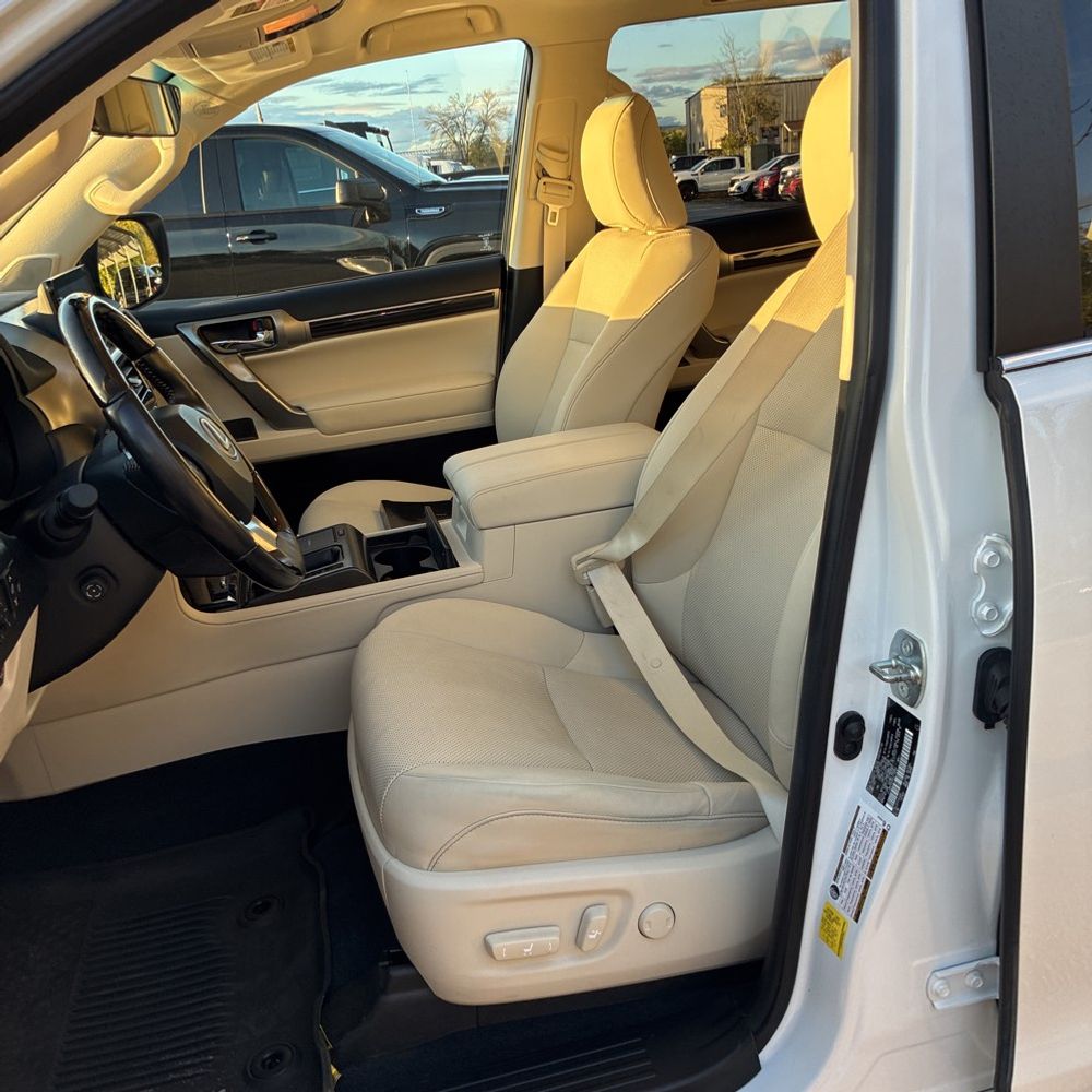 2022 Lexus GX 460 Base