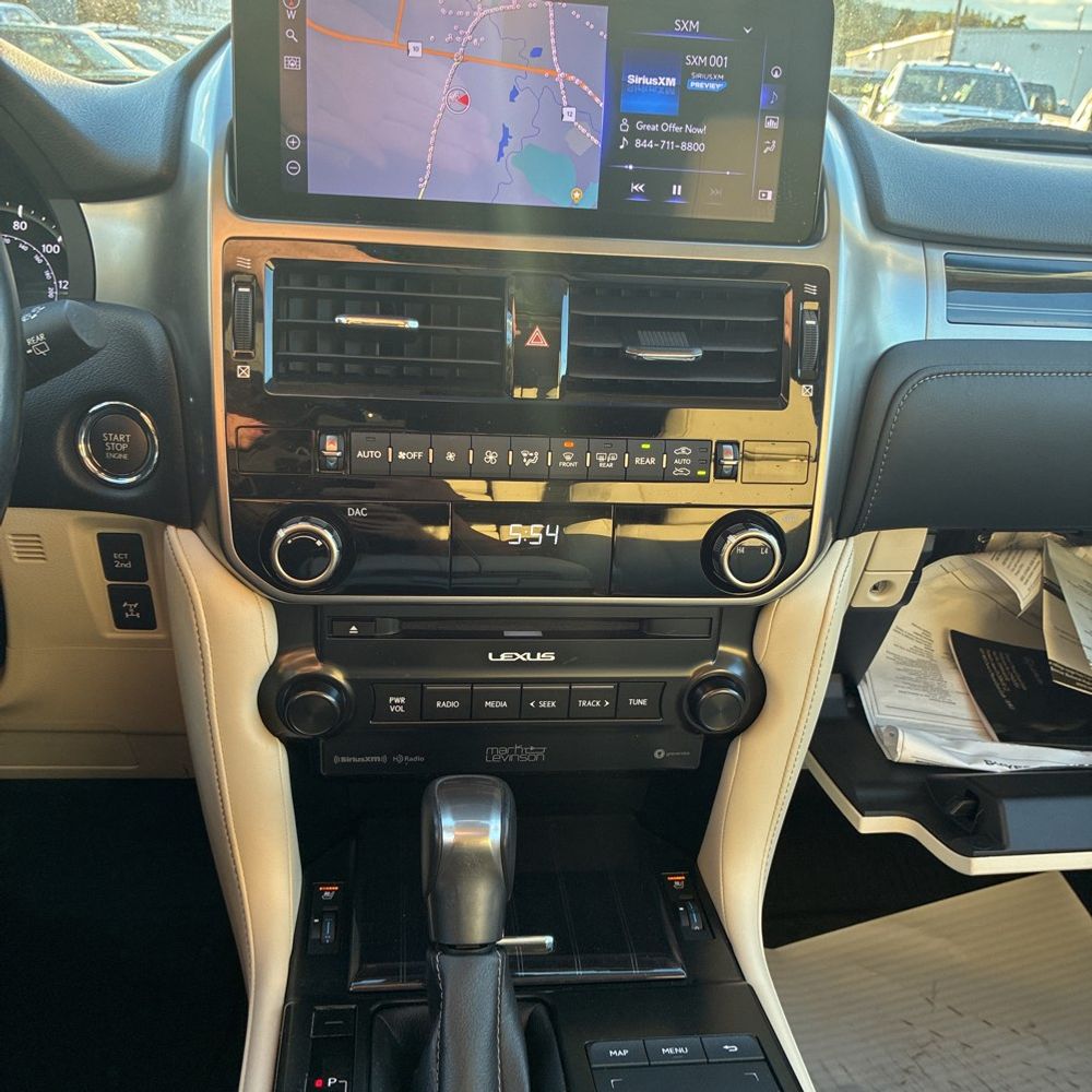 2022 Lexus GX 460 Base