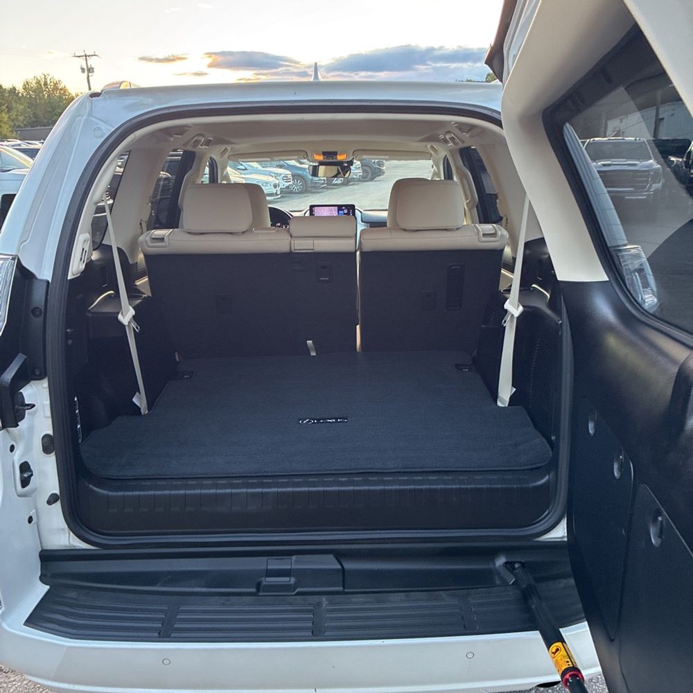 2022 Lexus GX 460 Base