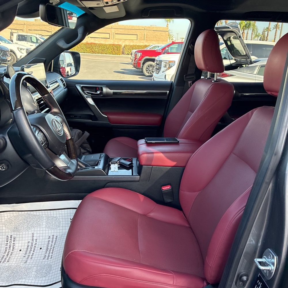 2023 Lexus GX 460 Base
