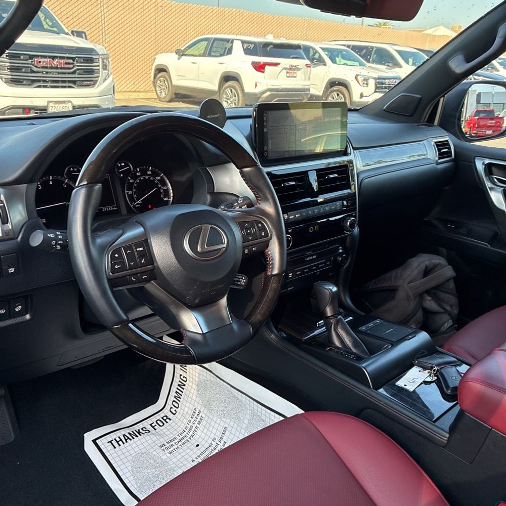 2023 Lexus GX 460 Base