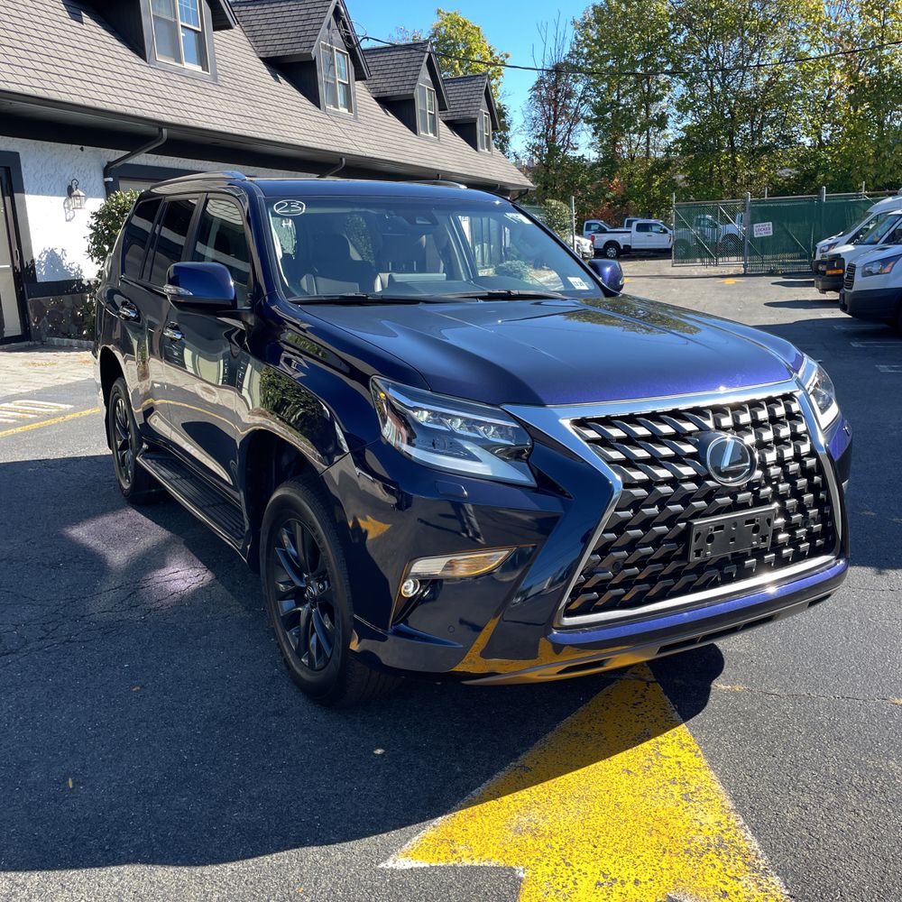 2023 Lexus GX 460 Base