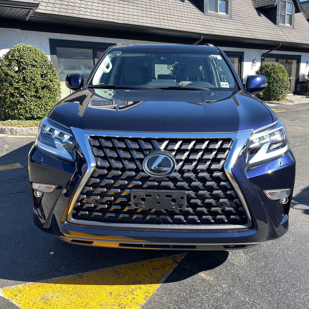2023 Lexus GX 460 Base