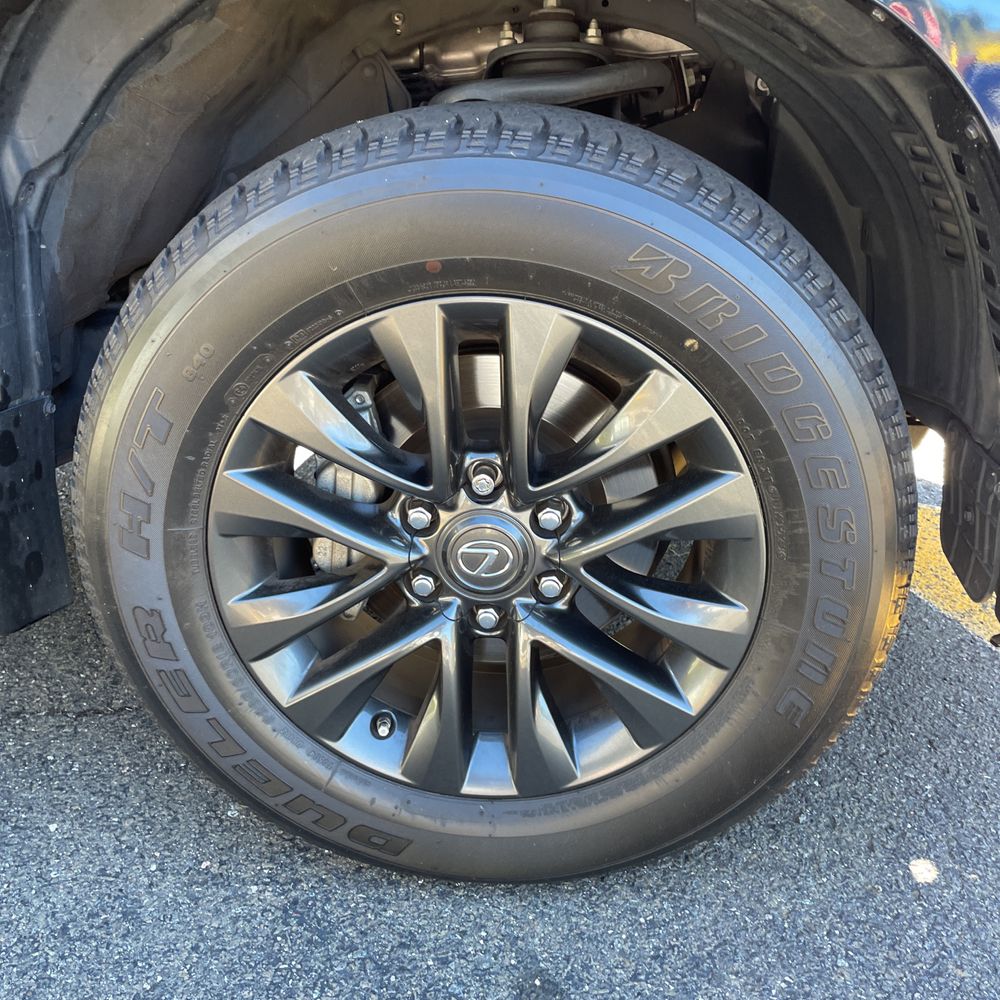 2023 Lexus GX 460 Base