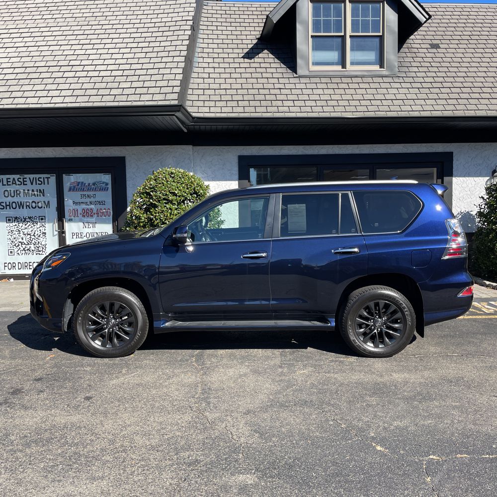 2023 Lexus GX 460 Base