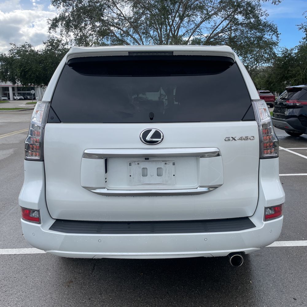 2022 Lexus GX 460 Base