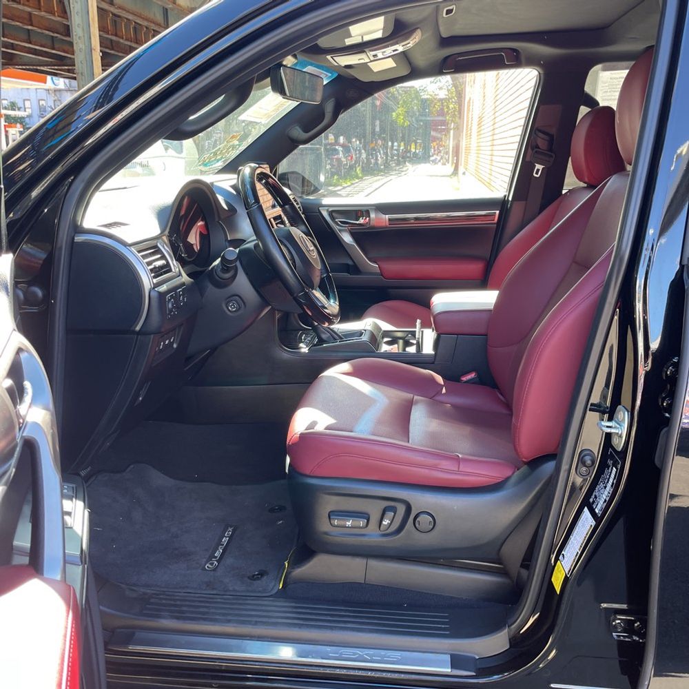 2022 Lexus GX 460 Base
