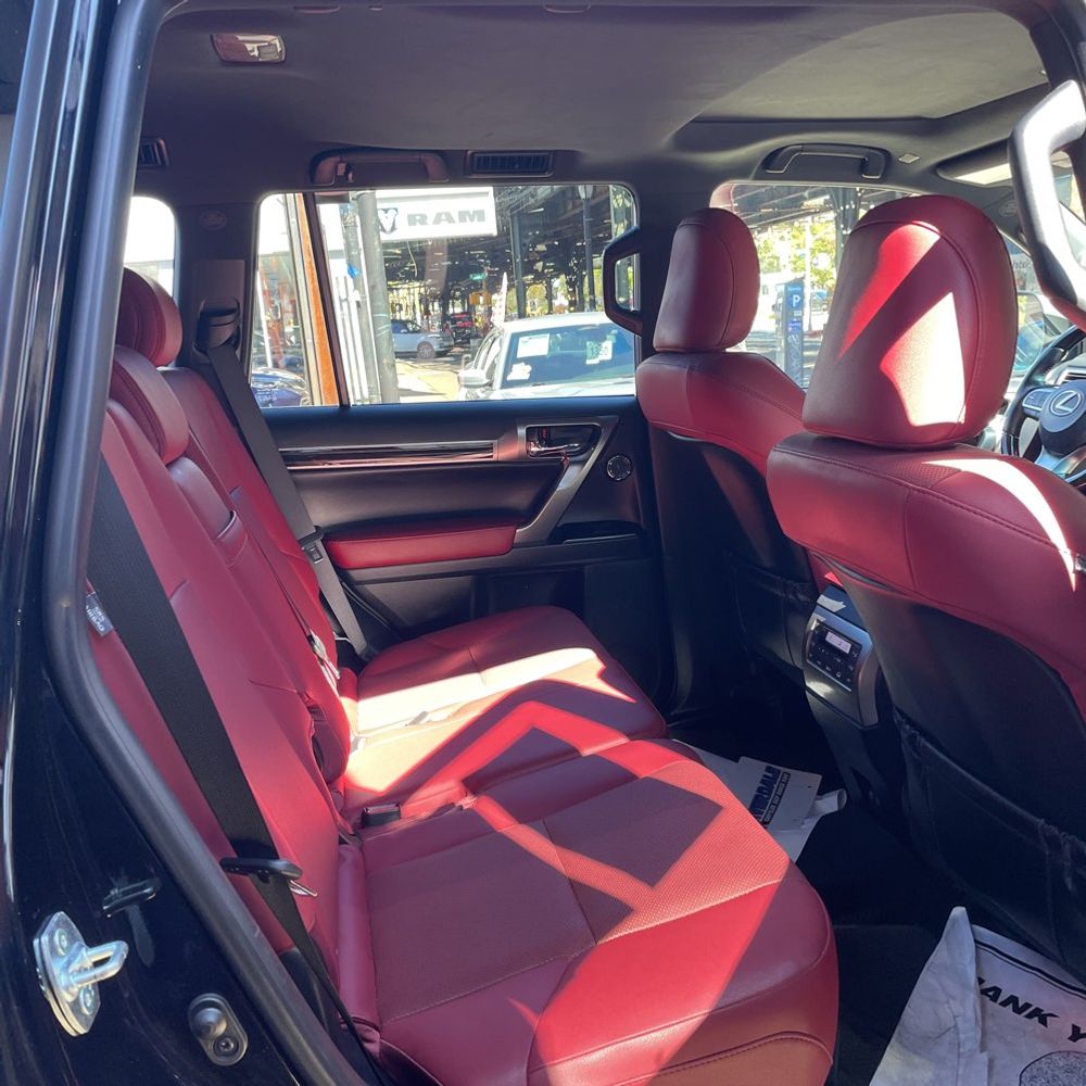 2022 Lexus GX 460 Base