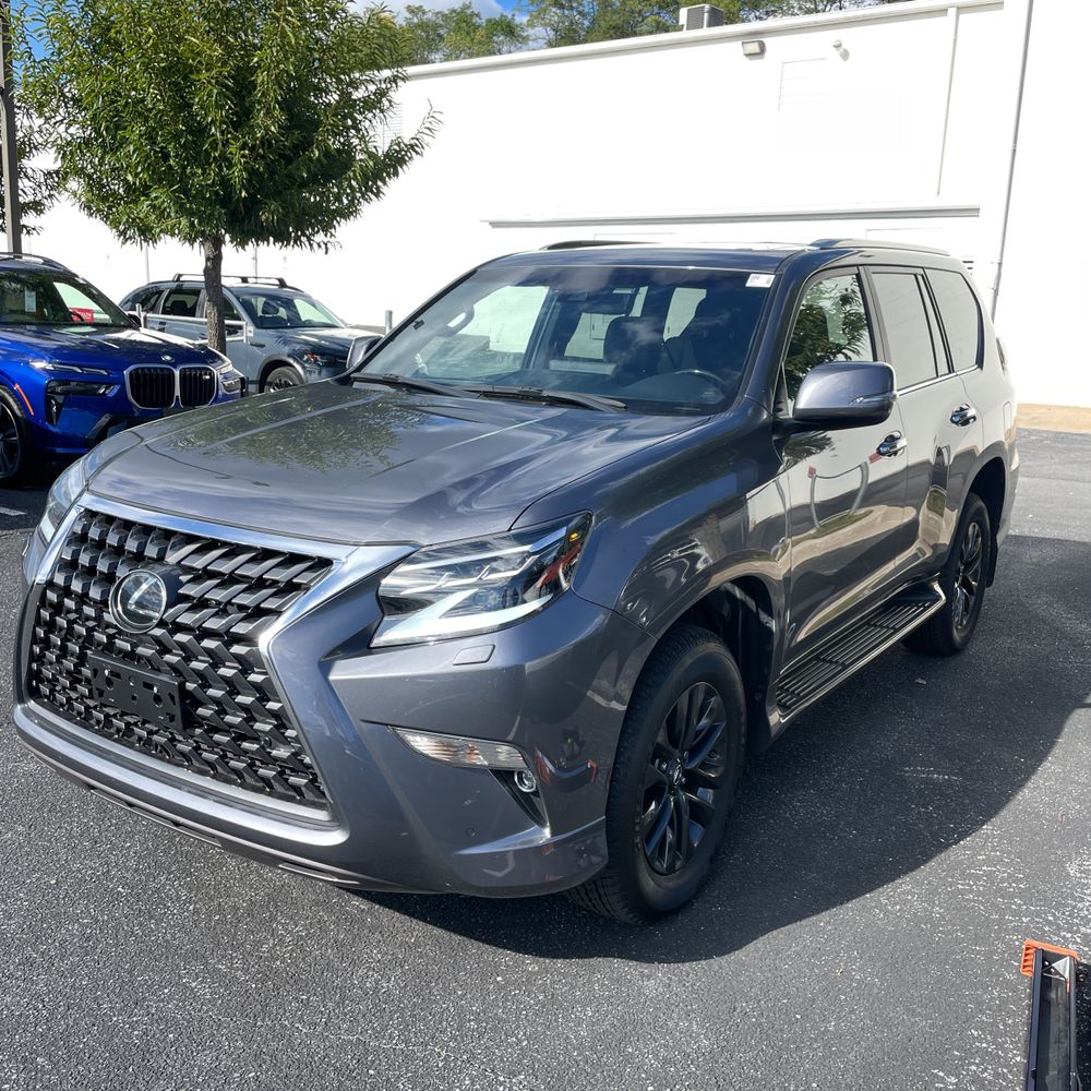 2023 Lexus GX 460 Base