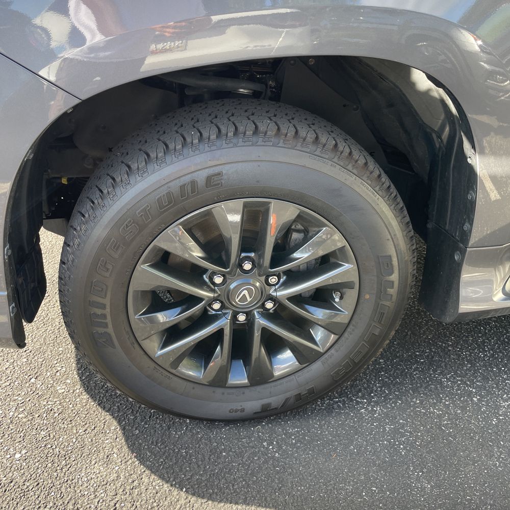 2023 Lexus GX 460 Base